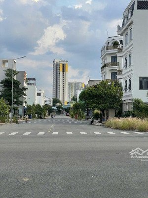 đất khu nhà ở thương mại phú hồng thịnh x; gần làng đại học quốc gia - tp hcm; dt 5x12m giá 4.1 tỷ