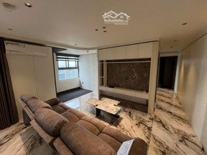 cho thuê ssr phú mỹ hưng - 27 triệu/ tháng, nhà mới 100%