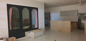 25tr/th shophouse riverside đẹp nhất phú mỹ hưng, shop hoàn thiện đầy đủ nội thất, có 1 phòng ngủ