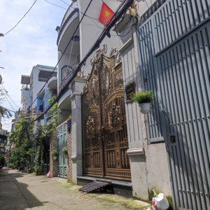 bán nhà 2 tầng (60m2 đất) hẻm đẹp âu dương lân p3. q8