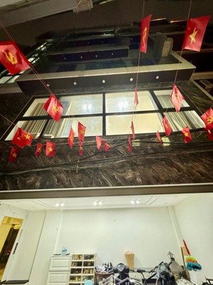 bán nr 54m2 tại bồ đề, long biên, 17 tỷ, 6 tầng, 9pn, 8wc bao đẹp uy tín