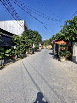 chào bán lô đất đẹp gần chợ an ngãi đông xã hòa sơn-hòa vang-tp đà nẵng..dt 127m.ngan 7m50..