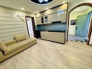 căn hộ tập thể nguyễn chính full nội thất xịn xò, 2 ngủ chỉ 3.9 tỷ