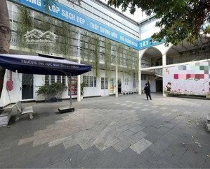 cho thuê mặt bằng mở trường các cấp. làm chdv... hợp đồng dài hạn. sẵn cơ sở vật chất, dân cư đông.