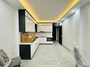 tin chuẩn! đội cấn ngõ thông, 3 bước ra mặt phố, ô tô cách 15m, nhà đẹp ở ngay, sổ cc, 42m2*5t