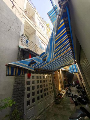 21m2- nhà 4 tầng tân phú xe tải đậu trước nhà - không lg, qh