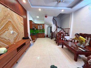 bán nhà dương văn bé, minh khai, dt 35m giá 8.8 tỷ, 30m ra mặt phố, lô góc ngõ rộng thoáng