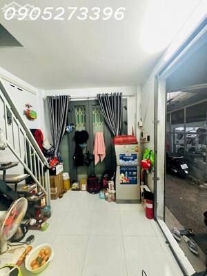 HUỲNH VĂN CHÍNH – TÂN PHÚ – HẺM XE HƠI 6M – 3 TẦNG – CÓ DÒNG TIỀN 5 TRIỆU/THÁNG – CHỈ 2.35 TỶ