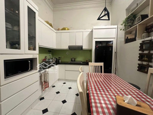 bán nhà phố ngọc hà, lô góc, ngõ thông ba gác tránh, dân xây chắc chắn, 45m*4t, tặng nt về ở ngay