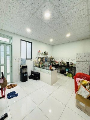 nhà hẻm 8m thông tây lân bình trị đông a bình tân 67m2 giá 4.8tỷ có thương lượng khu dân trí cao