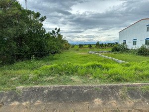 cần tiền bán gấp lô góc thổ cư mặt tiền đt7 ninh thọ, ninh hoà