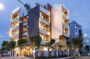 tòa boutique hotel biển mỹ khê, dòng tiền 1.5 tỷ hàng năm, góc 2 mặt tiềm diện tích khủng 250m2 đẹp