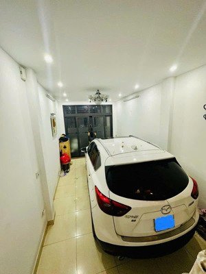 nhà phân lô giảng võ, ô tô tránh, 5 tầng, 54m2, 19.5 tỷ