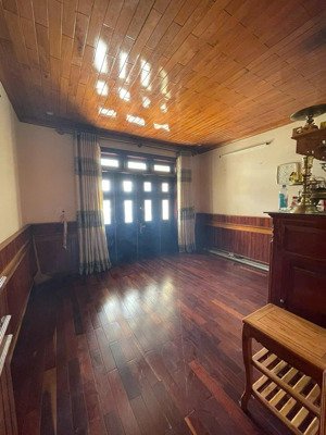 bán nhà mặt tiền lê hồng phong, phước long nha trang dt 113.6m2, 4 tầng giá bán 13 tỷ thương lượng