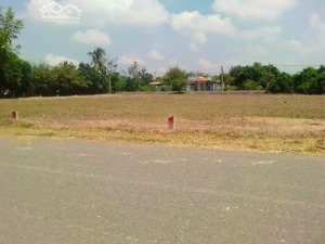 1 tỷ 1 - 774m2/ nguyễn thị thạo, gần kcn tây bắc sổ hồng