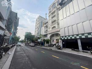 Chuyển Nhượng Toà Nhà Văn Phòng Mặt Tiền Số 1 Trần Nhật Duật P.Tân Định Quận 1