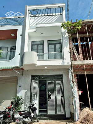 bán gấp nhà giá rẻ nhận nhà ở ngay!