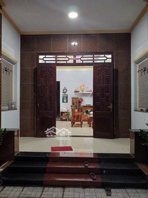 bán nhà hẻm nguyễn chí thanh - bình nhâm, xe hơi vào tới cửa, ngang 5m; giá 4.25 tỷ