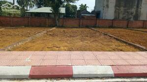 Phân lô tái định cư Vai Réo, ô tô tránh, có vỉa hè, sát Phú Cát City, gần Metro