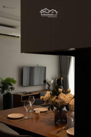 cần tiền ra căn 2pn eaton park giá hợp lý chỉ 10 tỷ 25 lh 