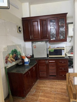 chính chủ bán nhà phố cổ hàng bài - quận hoàn kiếm -nhà ngay sát hồ gươm - dt:55 m2- mặt tiền rộng