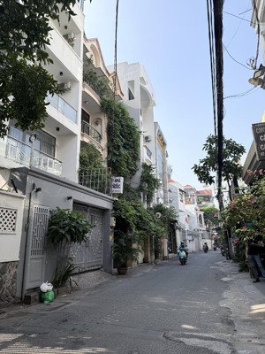 nhà hxh khu 281/ lê văn sỹ - ngang 4.35m, cn 72m2. giá 11.2 tỷ tl