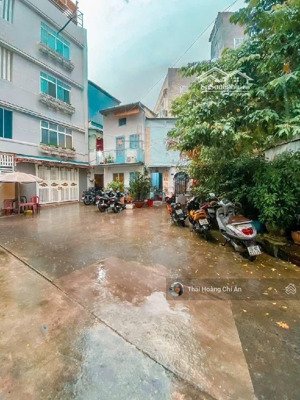 siêu phẩm cmt8 - q3 - ngay cv lê thị riêng - ô tô vào nhà - hẻm 12m - 80m2 - 4 tầng - 12 tỷ