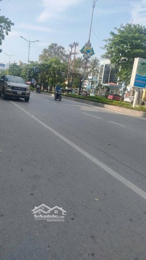 bán nhà mặt phố quang trung , phường quảng thịnh , tp thanh hóa 150t/m2