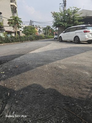 nhà c4 - thượng thanh. lô góc - mặt ngõ thông - kinh doanh- ô tô đỗ cửa, giá đầu tư