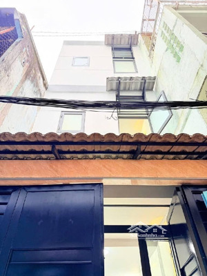 quânn 10, nhà 3/2, phường 8, nhà mới đón tết, sổ hồng 3 tầng hoàn công đủ, hẻm thông đủ đường