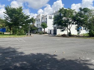 đất sổ đỏ, lê văn lương phước kiển. dt: 6x21m nhà bè tphcm