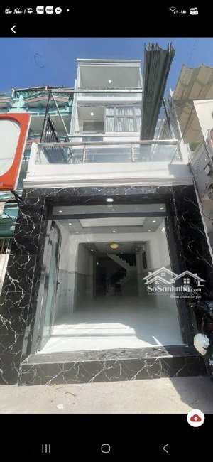 khu víp quận 11...4 tầng. mặt tiền đường kinh doanh đỉnh. xe hơi ngủ trong nhà.giá tốt