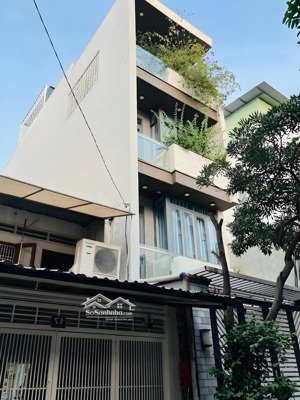 nhà phố mặt tiền trung tâm quận 7 - sát phú mỹ hưng - đường 10m