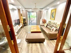 đỉnh! nguyễn chí thanh, lô góc, ngõ thông, gần phố, gần ô tô, mới đẹp,tặng nội thất, ở ngay, 45m*5t