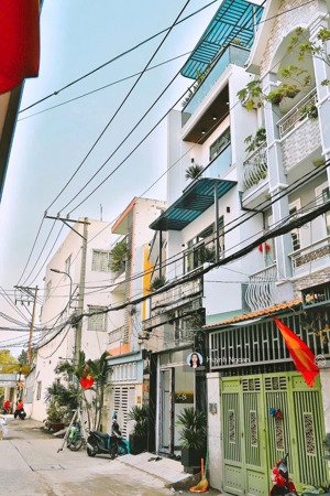 chính chủ gửi bán nhà mặt tiền đào tông nguyênnhà bè tiện kinh doanh mua bán dt 52m2 giá 7tỷ350tr.