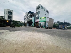 khu phân lô đường 17m có lề, tân kỳ tân quý 55m2, 4 tầng ngộp 1,5 tỏi gấp bán giảm giá còn 5,9t tl