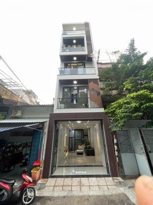 nhà đẹp 4 tầng - cách mặt tiền trường chinh 20m - dt: 4.2 x 15m - giá : 9.5 tỷ tl