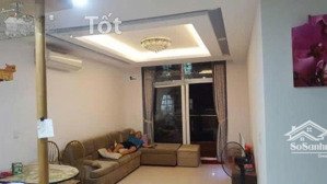 chính chủ cho thuê căn hộ tầng trung 2 phòng ngủ tòa 103 usilk city