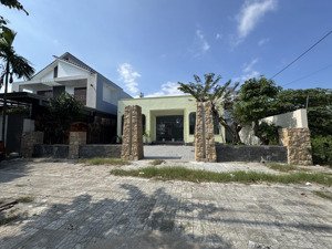 cho thuê mặt bằng đường trần đại nghĩa rộng 15m ngay khu fpt, phú mỹ an