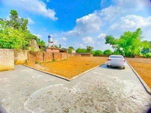 chính chủ nhờ bán lô đất 86,8m2 gần trục chính, giá chỉ 1,7 tỉ