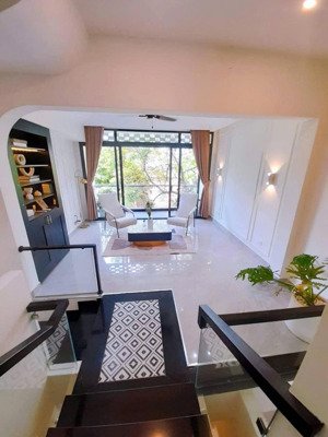 ở hết ý- ,gò vấp, phan huy ích , dt 77m- 4 tầng- mặt tiền đối diện công viên- gần emart.