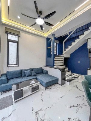 hạ giá bán gấp 2tỷ1 nhà đặng văn bi, thủ đức. diện tích 47m2 - lh 