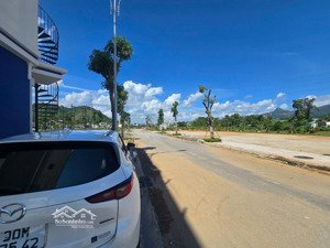 chính chủ gửi bán lô 120m mặt công viên trong dự án aqua garden trung tâm tp hòa bình, giá đầu tư