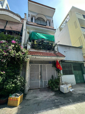 nhà 50m² hẻm 6m dương văn dương ,cách aeon tân phú tầm 5 phút. giá 6 tỷ 990, xây 1 trệt 2 lầu