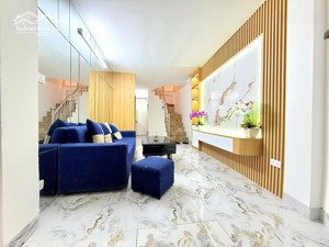 bán nhà ngõ giếng mứt bạch mai 5tầng 3ngủ đủ công năng chưa đến 6tỷ