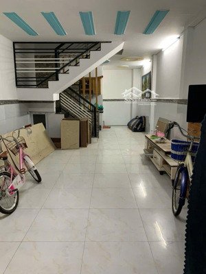 bán nhà hẻm 7m 155/ đường số 11, f.bhh trơn, 4x10m, 1 lầu, vị trí sát bên aeon tân phú 5p đi xe