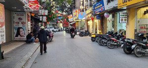 bán nhà mặt phố vỉa hè, doãn kế thiện, cầu giấy 60m2 7 tầng chào 28.8 tỷ có thương lượng