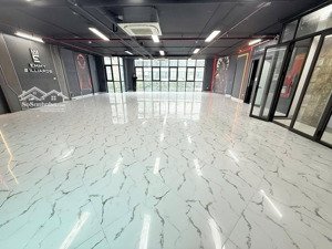 cho thuê văn phòng 150m2 sáng đẹp mới giá chỉ 23 triệu ngay nguyễn trãi