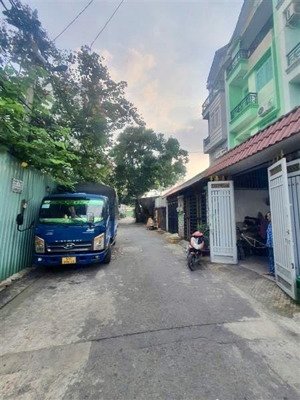 bình tân-ngay ngã tư bốn xã-nhà đẹp 4 tầng 82m2-giá chỉ 8t.ỷ75