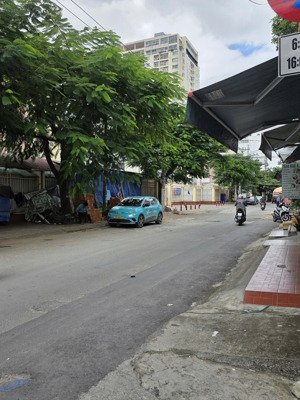 nhà p. tân hưng - hẻm xe hơi - xe đỗ nhà - 1 trục ra lâm văn bền